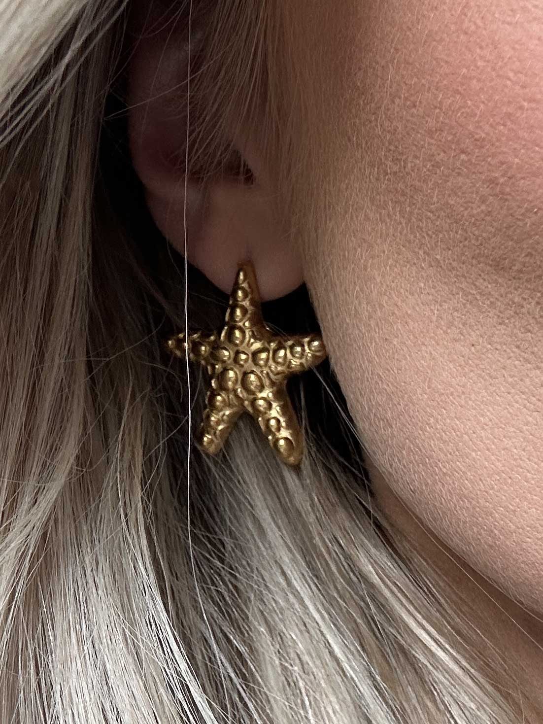 Norla - Guldfarvede søstjerne øreringe